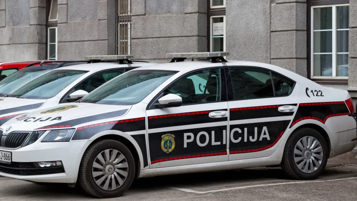 Strašno ubojstvo u susjedstvu: Lopatom ubio brata i majku pa joj odrubio glavu