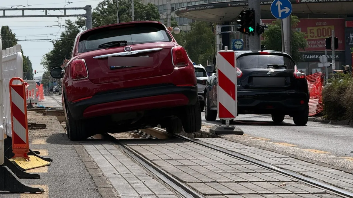 Vozača Fiata će ovo koštati: Pogledajte što se dogodilo na ključnom križanju