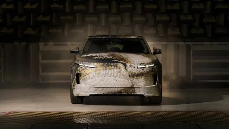 Nova era luksuza: Ovaj SUV želi pomiriti nespojivo - udobnost, performanse i teren