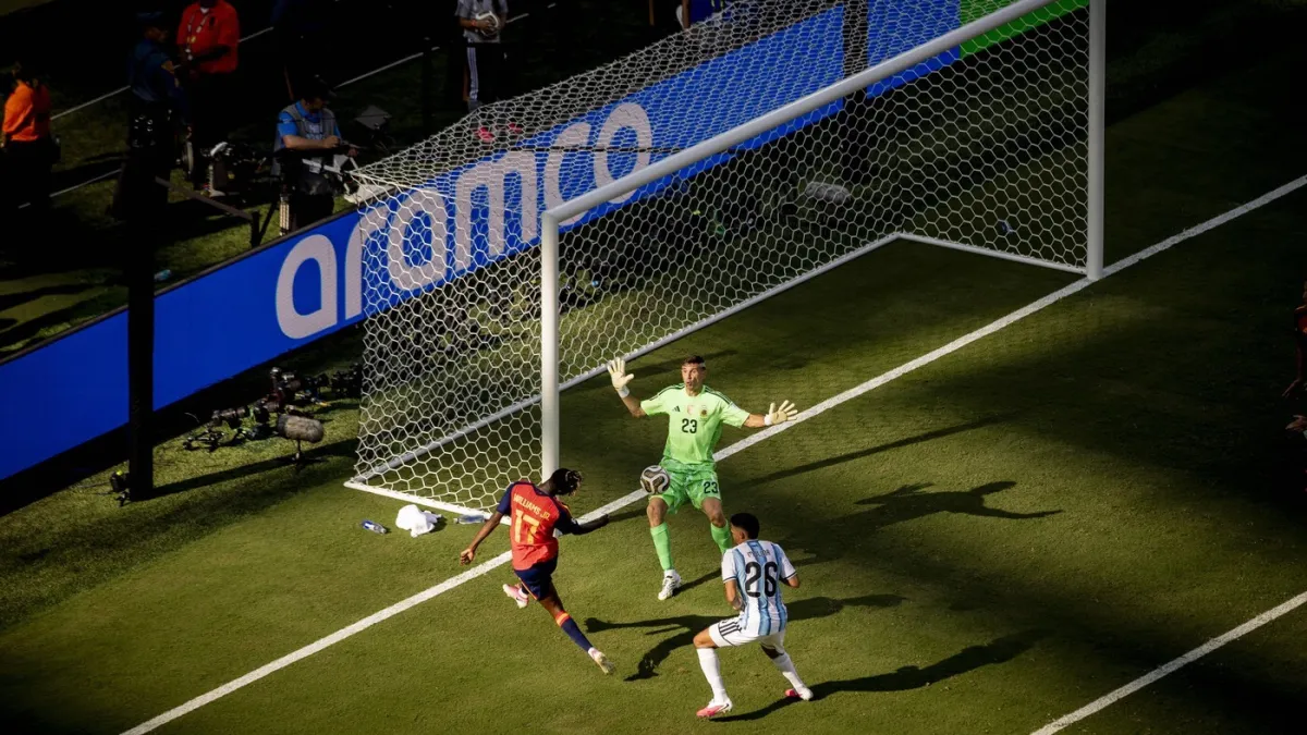 Isplivala snimka: Bek Argentine možda je Španjolsku doveo na krov svijeta ovim potezom