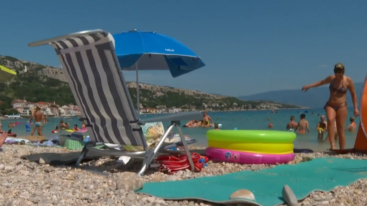 U ovom hrvatskom gradu više nema rezervacije mjesta na plaži: 'Nekad bi dolazili popodne'