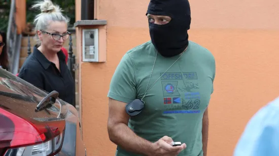 Ovako su maskirani USKOK-ovi istražitelji če&scaron;ljali dom uhićenog &Scaron;egote