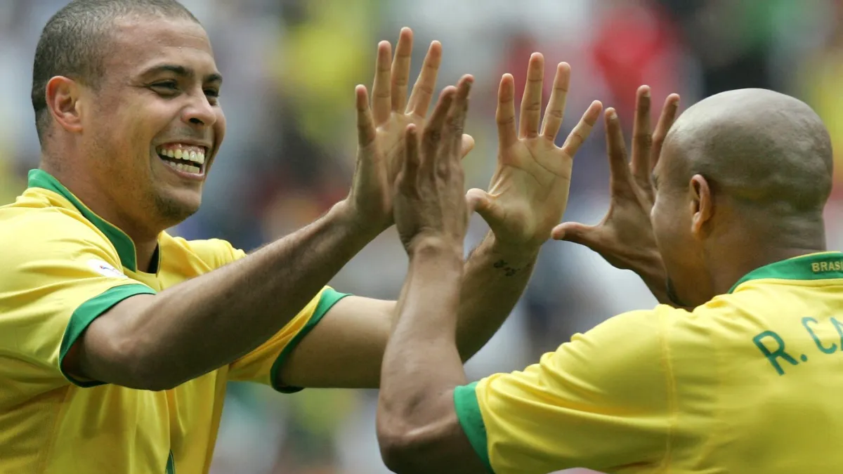 Legendarni Ronaldo ulazi u novi klub: S Robertom Carlosom kupuje trećeligaša