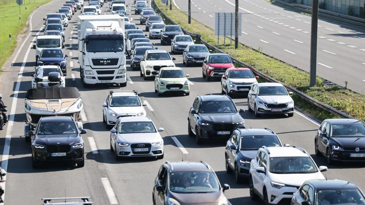 Zašto promet na autocesti odjednom stane, a nakon par kilometara sve nestane? Ovo je odgovor