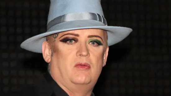 Ekscentričnim imidžem i skandalima punio naslovnice: Boy George nastupio je i u Vodicama