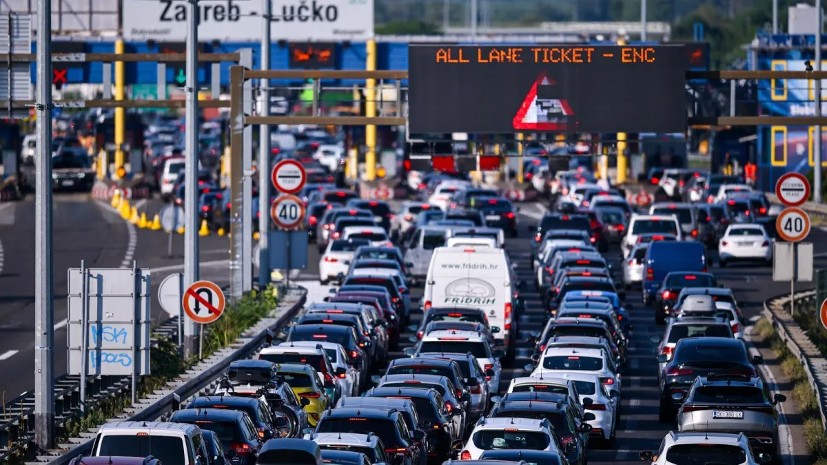 Pogledajte koliko je vozila prošlo kroz Lučko: Vozači dobili savjet kada treba putovati