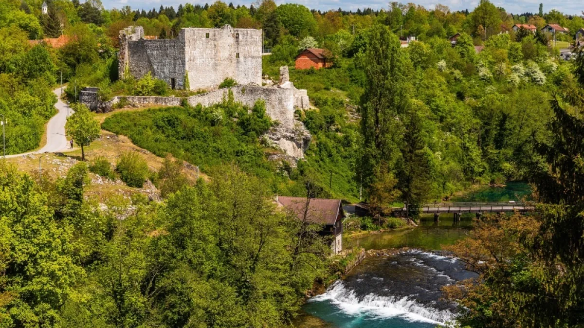 [KVIZ] Od Rastoka do rijeke Korane: koliko znaš o Slunju?