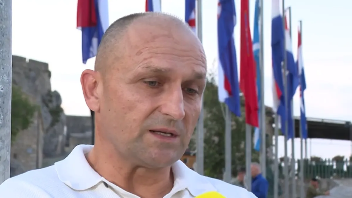 Emotivni Anušić u Kninu: 'Kao vojniku, žao mi je što nisam sudjelovao u Oluji'