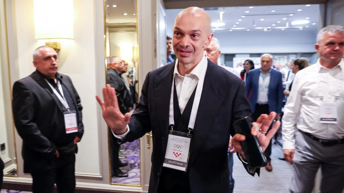 Novo Vijeće HOO-a razriješilo Krajača i dosadašnje direktore ureda