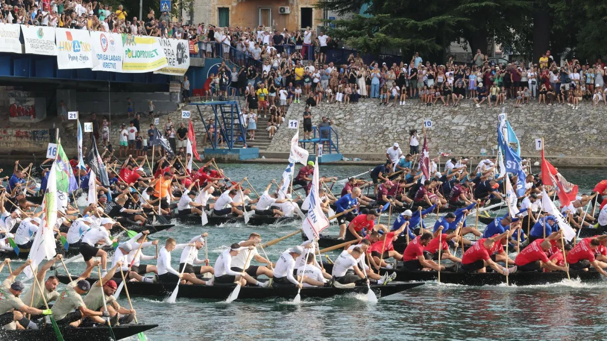 Spektakularan kraj Maratona lađa: Dvije posade podijelile pobjedu i vratile Štit 'kući'