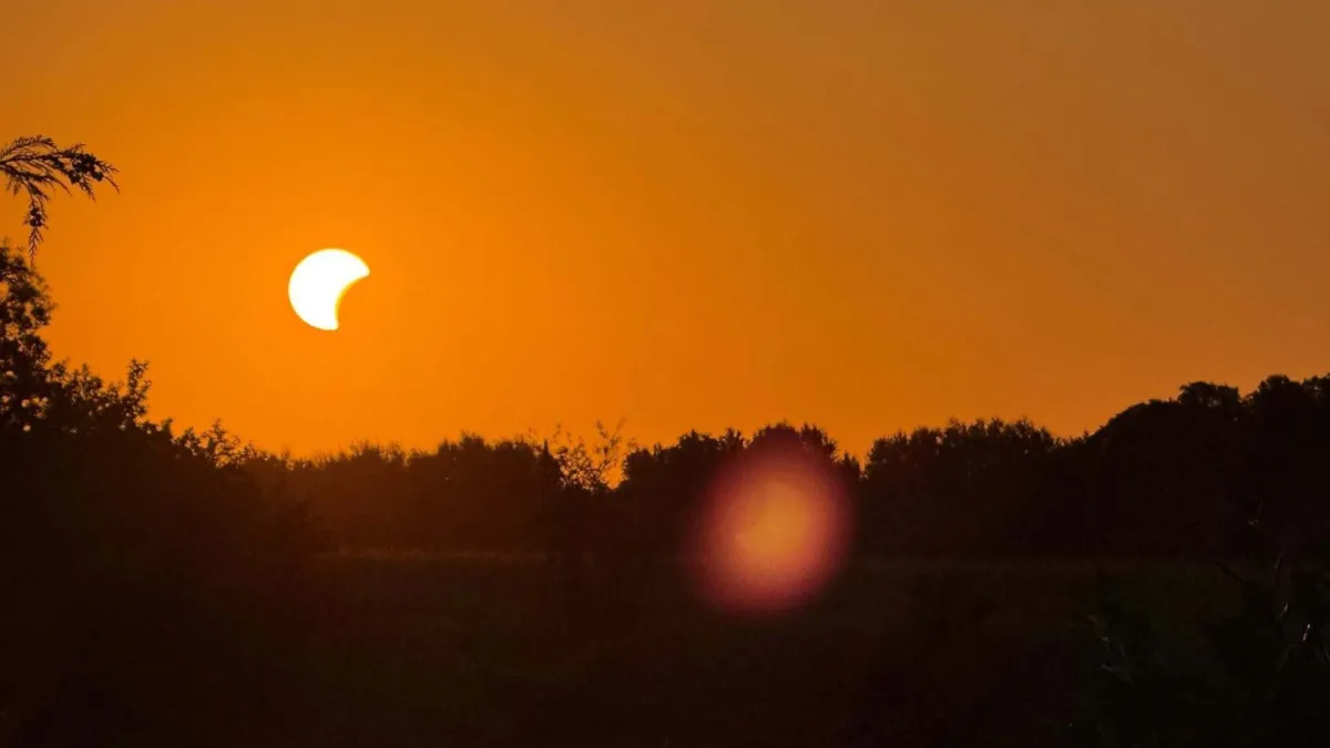 Pomrčina Sunca je izgledala spektakularno: Ovo su vaše fotografije koje ste nam slali iz cijele Hrvatske