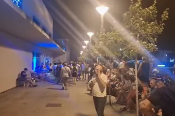 U Omišu oko tisuću ljudi evakuiranih s ugroženih područja: Mnogi ostaju na cesti