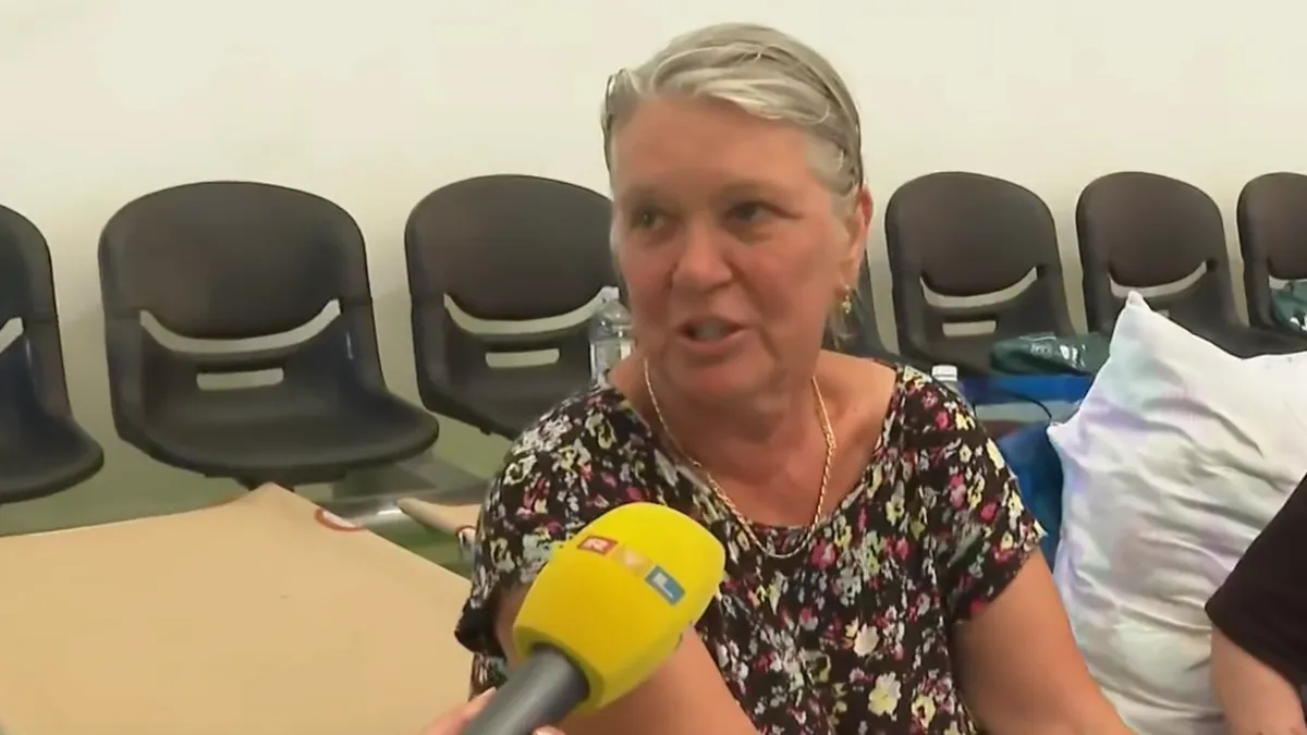 Više od tisuću ljudi bježalo pred požarom, Anka: 'Probudili su me i rekli da uzmem što mogu'