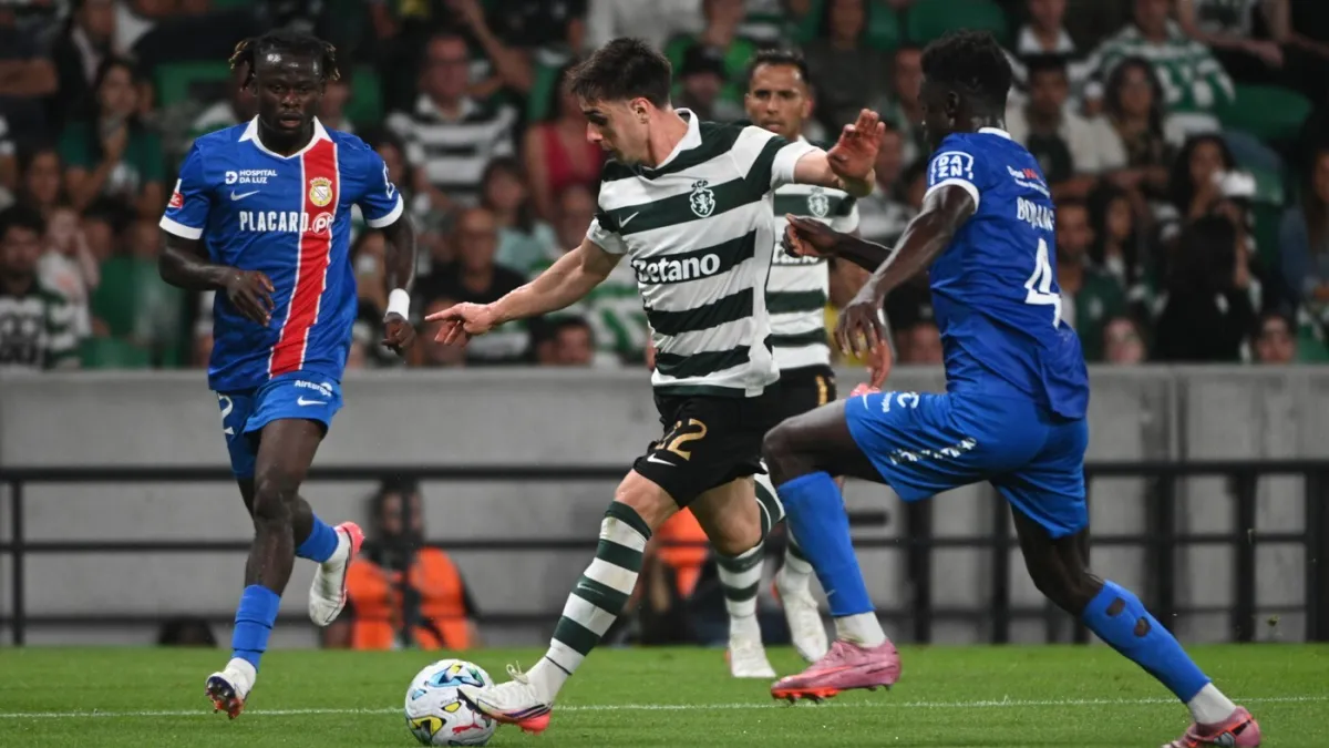 Sporting uvjerljiv protiv Alverce za preuzimanje vrha ljestvice