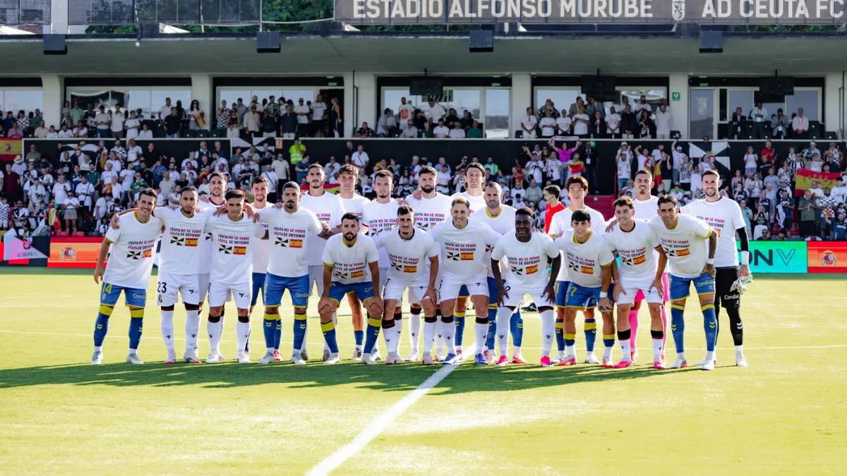 Sudac označio početak, a nogometaši u Španjolskoj započeli prosvjed: Stadionom odjeknula poruka