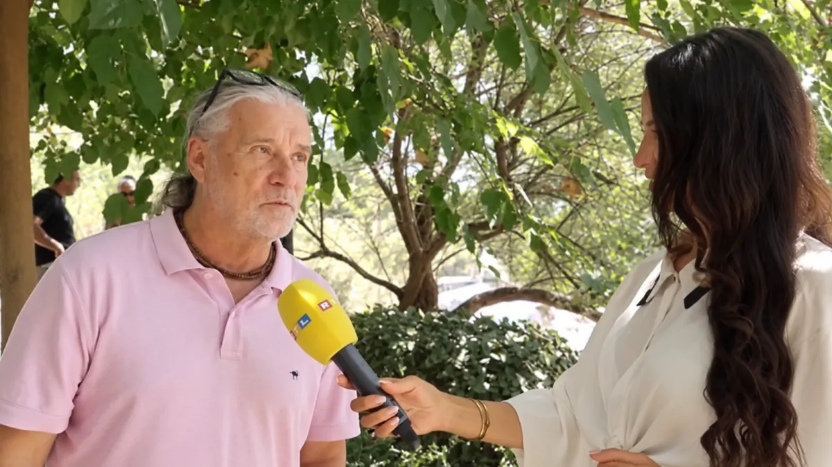Naše kamare uhvatile Gorana Karana na Bačvicama, on dobacio: 'Sidi u lad, brate mili!'