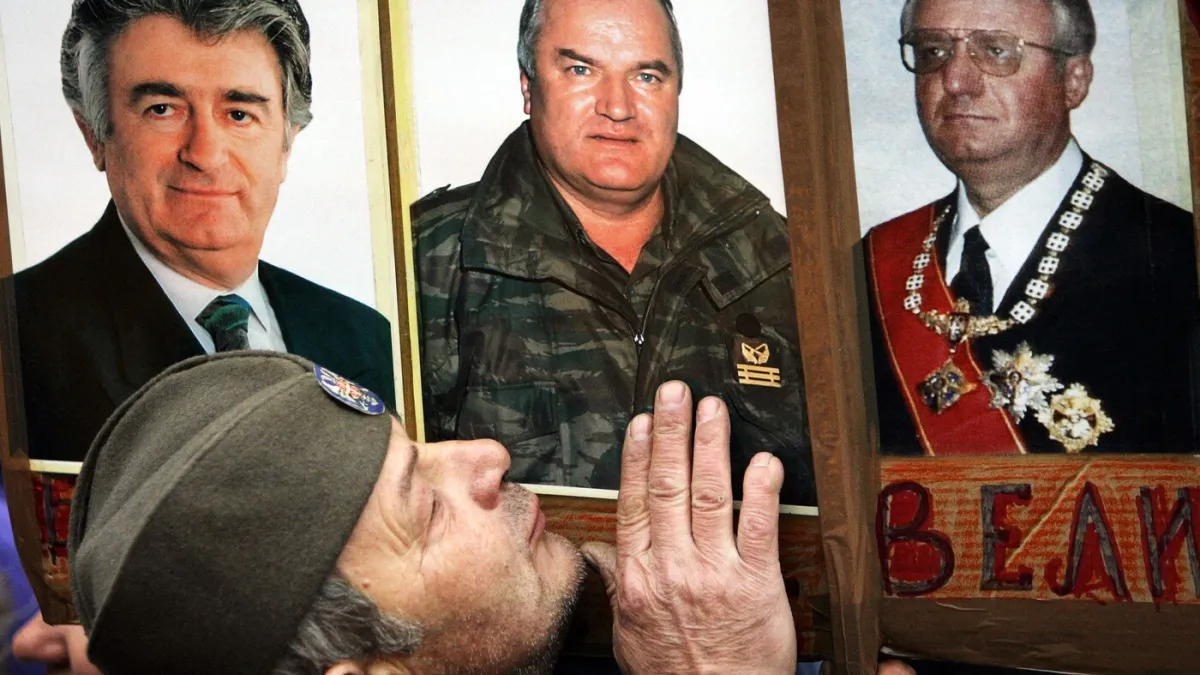 Smrt Mladića izazvala lavinu reakcija u Srbiji: Liječnik, Dodik i Šešelj optužuju Haag