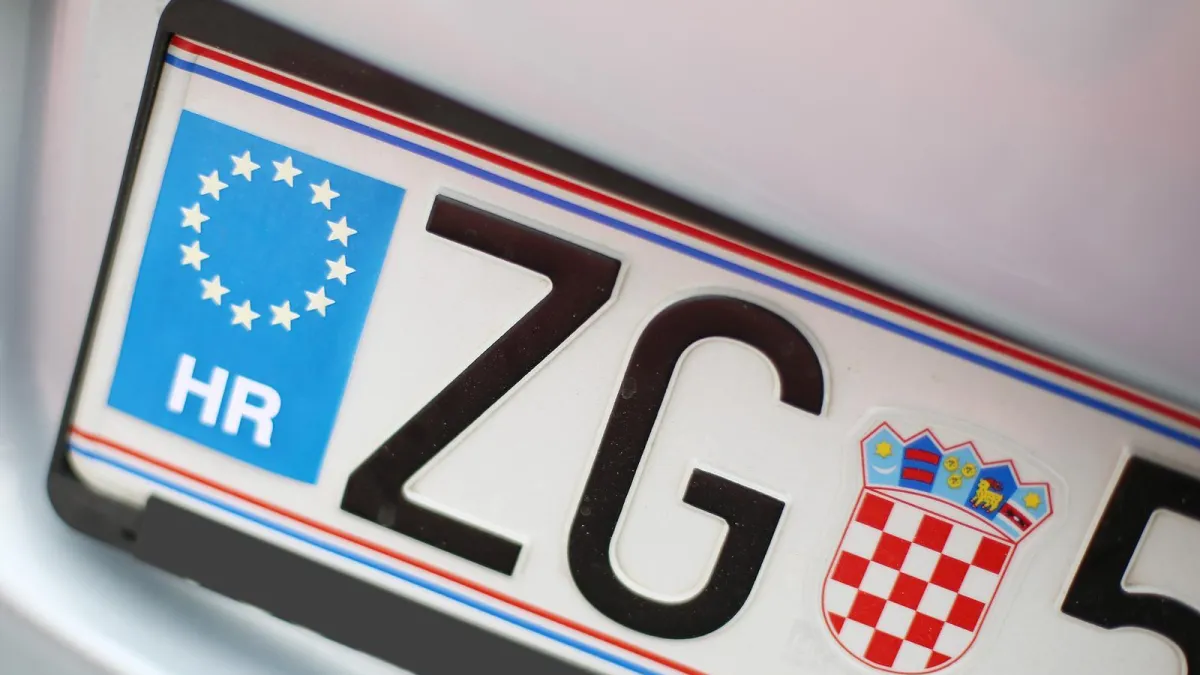 Znaš li kojem gradu pripadaju ove registarske oznake? Ovaj kviz bi te mogao dobro namučiti