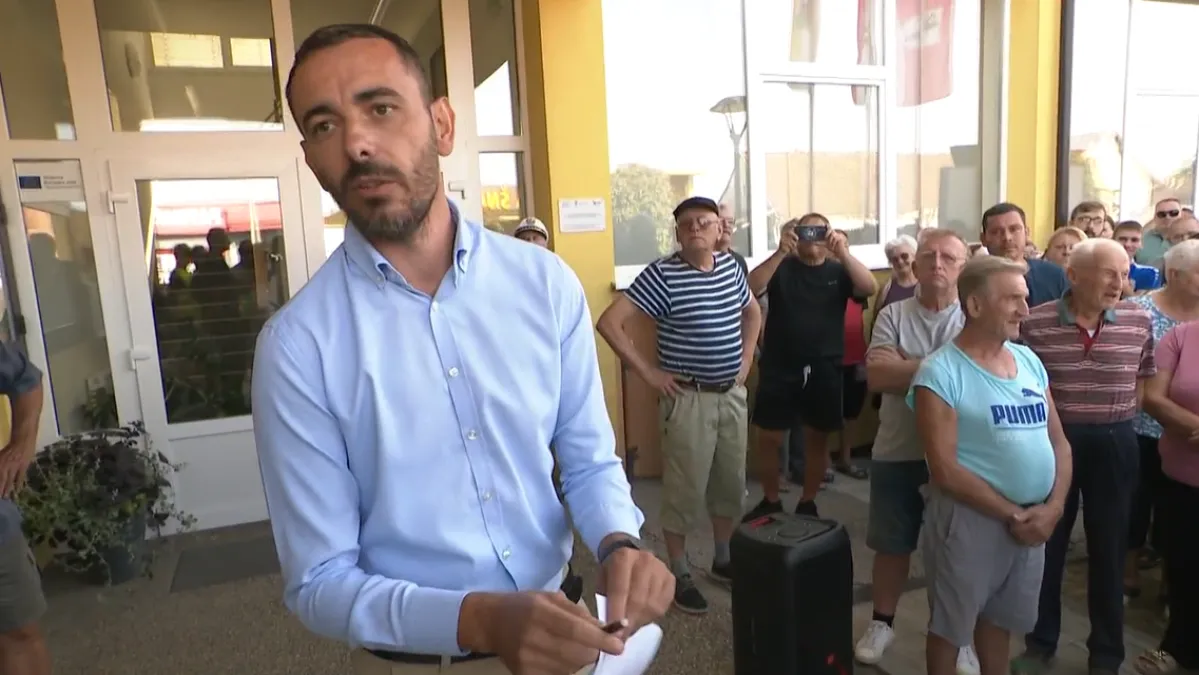Slavoncima prekipjelo, izviždali HDZ-ovog načelnika: 'Samo je nama skuplje 400 posto!'